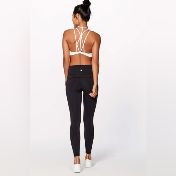 Lululemon In Movement 7/8 Tight Everlux , sz 4 - Picture 3 of 10